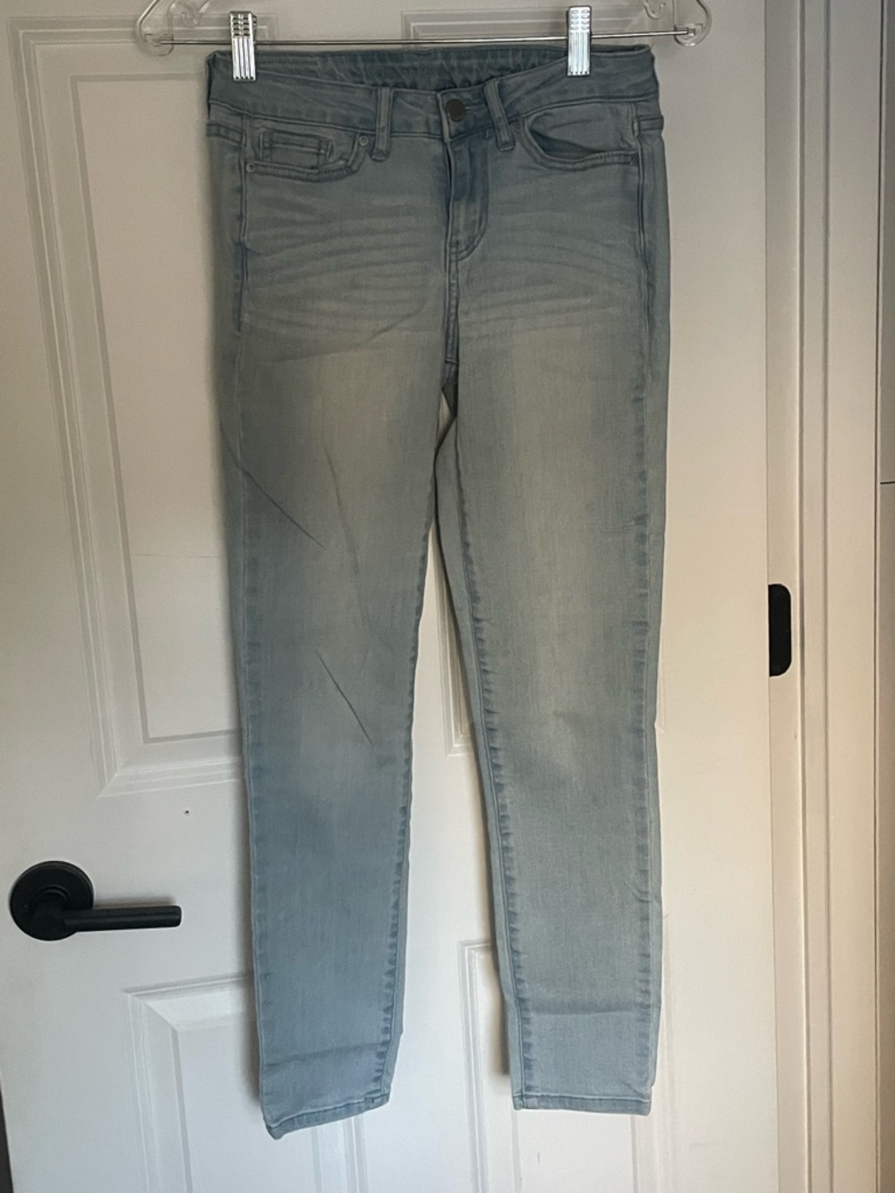 Calvin Klein Light Wash Women's Skinny Jeans